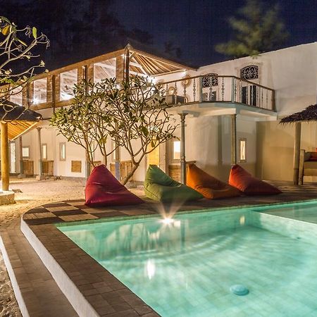Villa Shelra Gili Meno Bagian luar foto