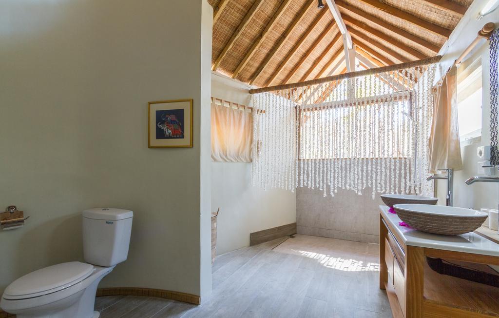Villa Shelra Gili Meno Bagian luar foto